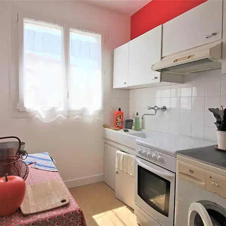 Lumineux Pour Famille A Royan, Quartier Calme Pres Du Marche, Balcon Et Parking Gratuit - Fr-1-738-26 로양