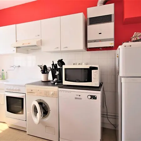 Lumineux Pour Famille A Royan, Quartier Calme Pres Du Marche, Balcon Et Parking Gratuit - Fr-1-738-26 로양